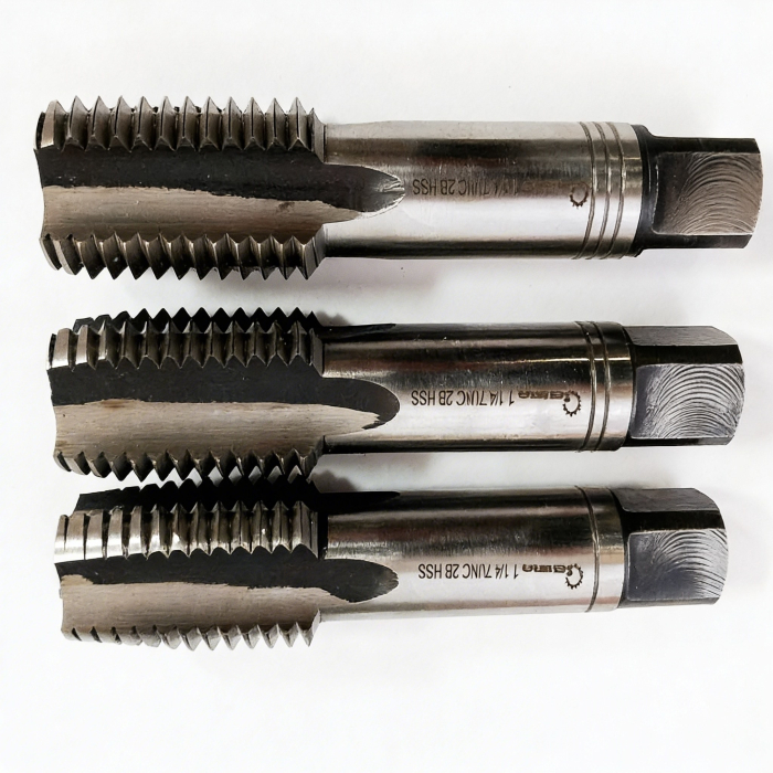 Фото Метчик дюймовый UNC 1 1/4" 7(7 ниток/дюйм) 2B 3шт Sekira