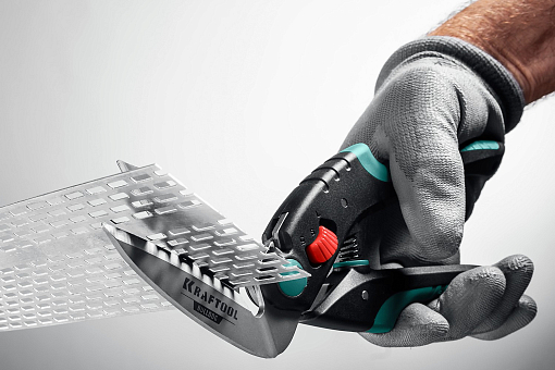 Фото 5 товара Многоцелевые усиленные технические ножницы KRAFTOOL BULLDOG 23203 250 мм