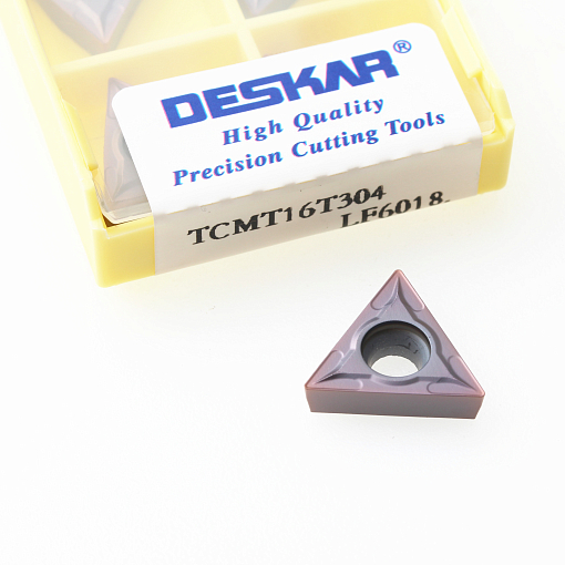 Фото 2 товара TCMT16T304 LF6018 токарная пластина Deskar