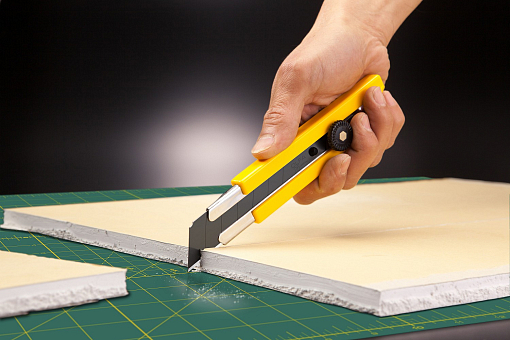 Фото 4 товара OLFA 25 мм, Нож с выдвижным лезвием OL-H-1BB/5BB