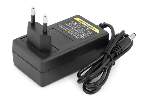 Фото 0 товара Зарядное устройство для Li-Ion аккумуляторных батарей 16,8V; 1,2А (5,5 х 2,1 мм) Messer