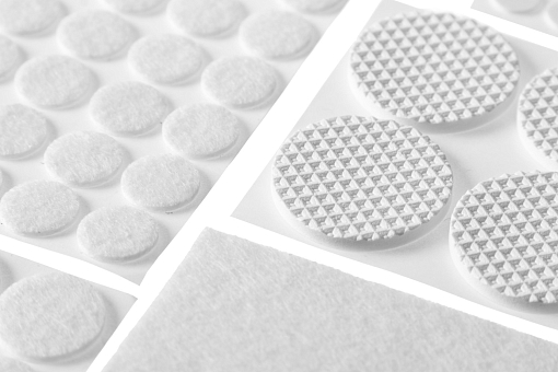 Фото 1 товара Набор: накладки самоклеящиеся на мебельные ножки STAYER 40917-H125 125 шт., белый